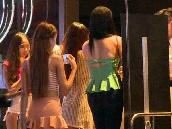 他月收7萬還有房有車...女友竟「跑去做OO」！他崩潰發文抱怨...網神解原因：快放生！