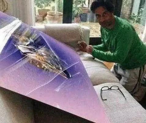 天堂還有地獄長怎樣?英國男子「停止心跳七分鐘復活」憑藉記憶力畫出「死後的世界」!