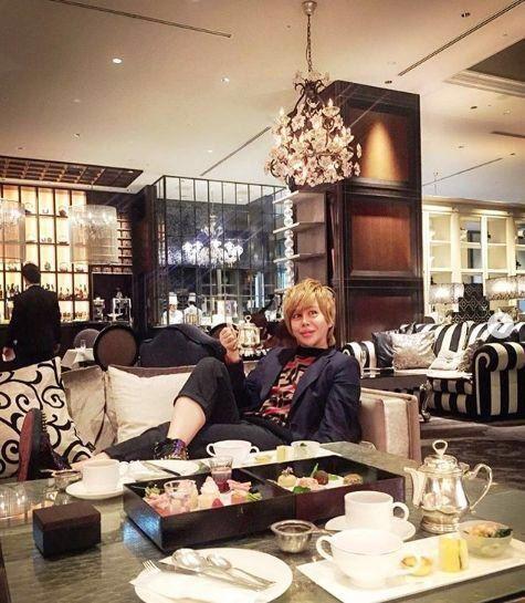 狂砸一億元整形!自卑男靠「六女輪流包養」一年狂整40次!整形後照曝光...網友:好噁!