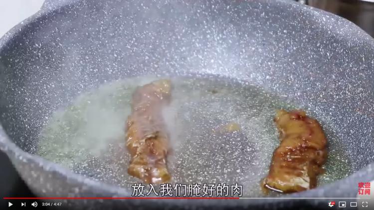 吃青苔的垃圾魚好吃嗎？網紅親自嘗試「口感超嫩像法式OO」網問號：看起來爆幹好吃...