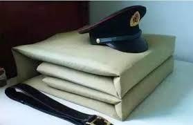 大陸當兵也搞這招！交流營外國學員「摺豆腐塊棉被摺到崩潰」網笑：我在他眼中看到絕望