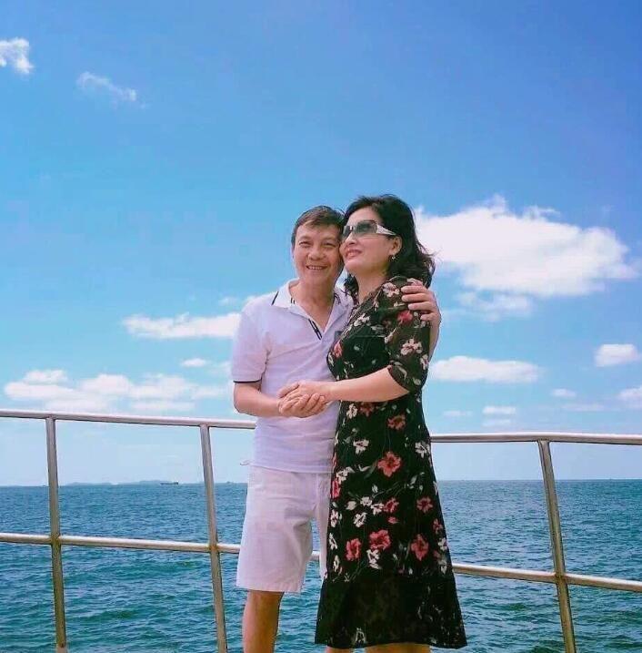 魯男的最佳表率！33歲男苦追17歲女孩「堅持做這件事」還生了4個小孩：羨慕季妒恨！