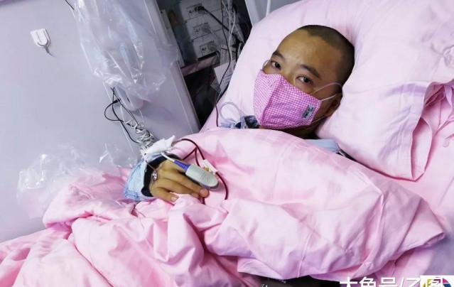 考上醫師卻得絕症...男提分手女大生暴哭不肯「我等你娶我等八年了！」網友看了也全哭了