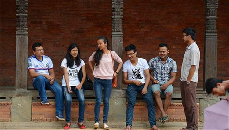 全球唯一...這個國家女生超性福「實施一妻多夫」老公不喜歡就換！網笑：解決魯蛇問題！