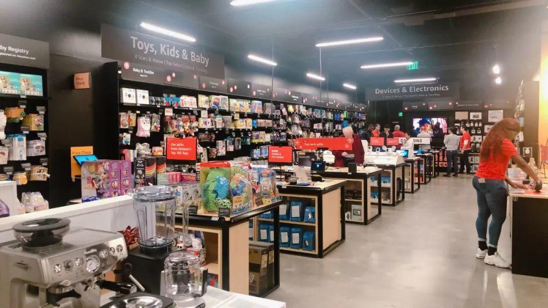 最強的網拍網站亞馬遜有實體店了!實際探訪竟引發網友暴動...:沒有最便宜只有更便宜