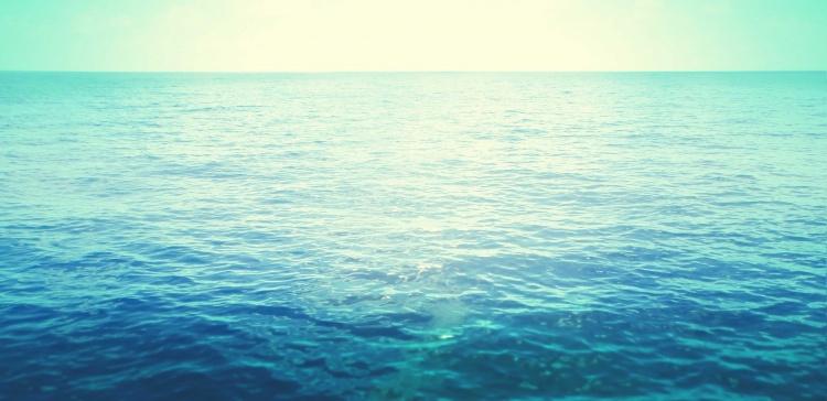 你以為你很浪漫嗎？男子花了300萬「買下一片海」送給女友當情人節禮物！網：太誇張！