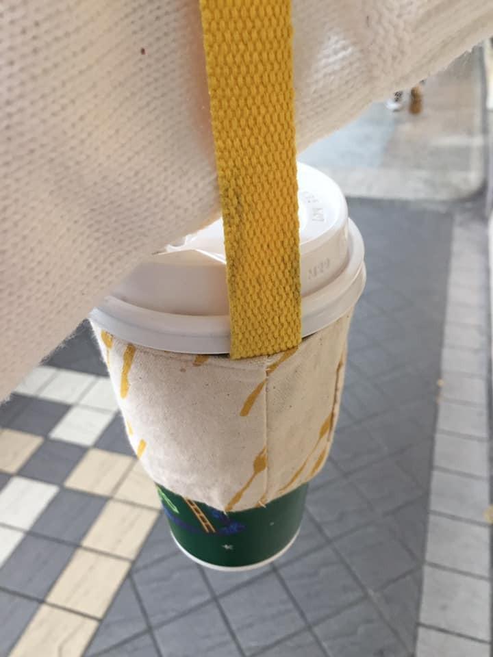 辣妻逛街驚覺「咖啡不見了」...衝回兩間店狂找 店員一喊糗爆!網:妳不孤單