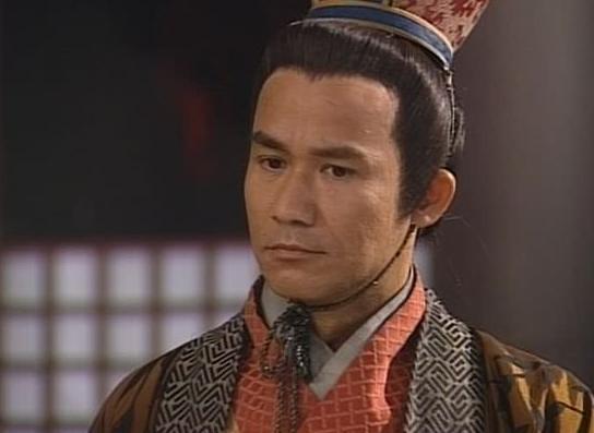 李子雄近照曝光,娶了比他小23歲的嫩妻,現58歲仍舊狂操肌肉