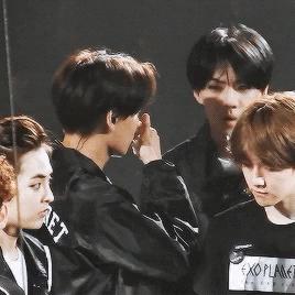 「EXO」「盤點」170519 在忙內on TOP的茶蛋世界94Line平時都是怎麼過活的？