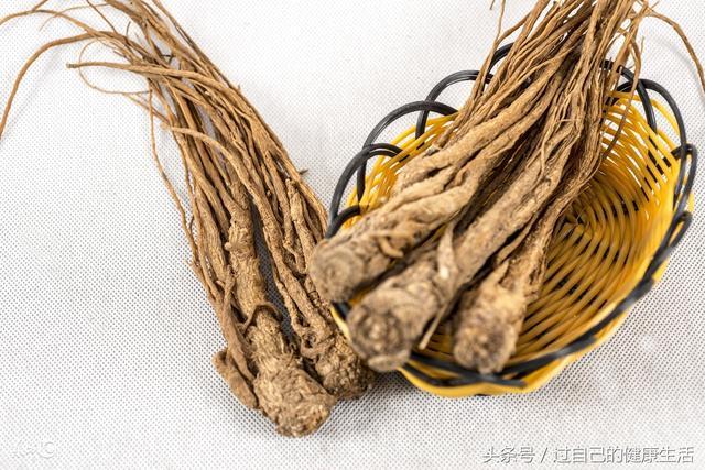 什麼藥材煲湯補氣血？氣血不足的症狀