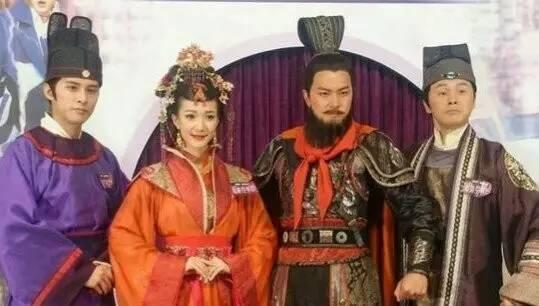 《射鵰》後TVB再播穿越劇！《超時空男臣》被指超越的有點厲害