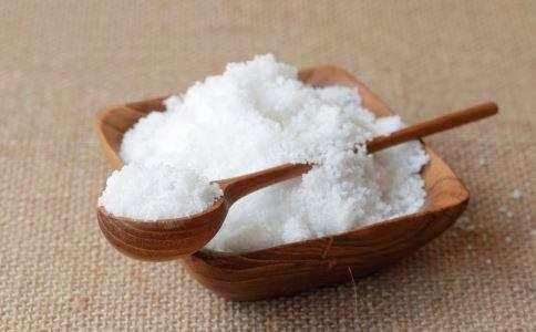 高血壓再饞這幾物,也別常碰!當心貪吃血壓飈升,意外隨時發生