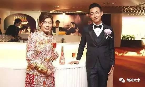 妻子被吐槽丑，他依然不離不棄，大婚請來半個娛樂圈明星！