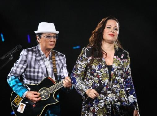 李小龍女兒李香凝48歲胖成這樣，現身香港和許冠傑譚詠麟同台