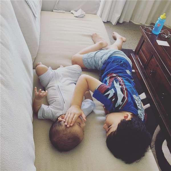 5個月大嬰兒竟因「身上胎記」病重死亡！哥哥忍淚問：「弟弟會想我嗎？」媽媽的回答感動上萬人！ 