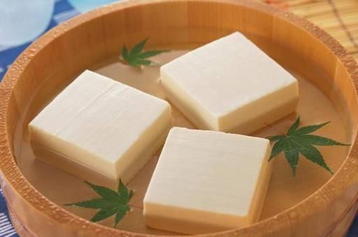 痛風病人，能不能吃豆製品？這些常見食物風險多高，都給你列好了