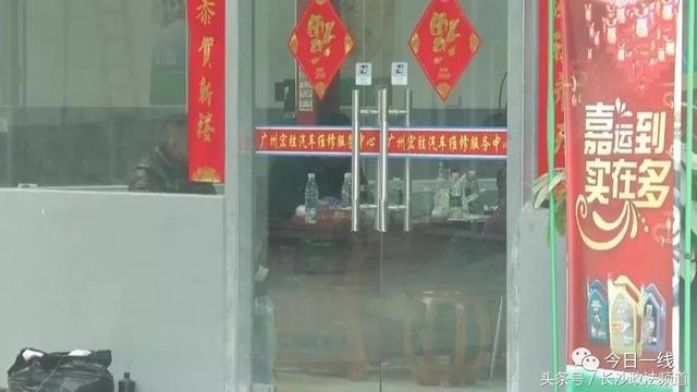 男子年會上身亡,死前連喝20多瓶白酒,孩子才2歲……