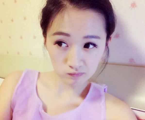 滿臉斑點也不要放棄，用到處都有的液體擦一下，斑點剝落如換臉