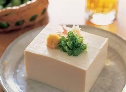 上廁所拉不出？把那兒拍三下就通了！！