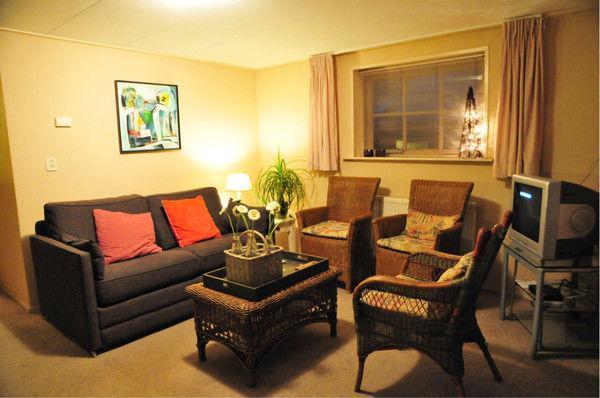 我懷孕老公說怕碰到我要分開睡，晚上去廁所，第二天我把孩子打了