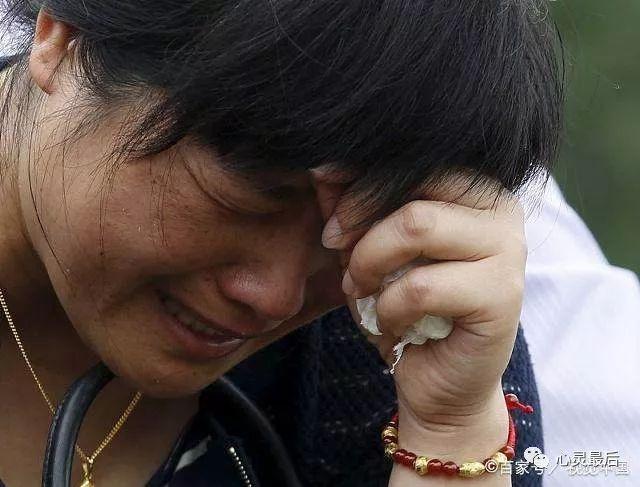 兒子因不像爸爸，被奶奶逼著去做親子鑑定，結果讓全家人顏麵掃地