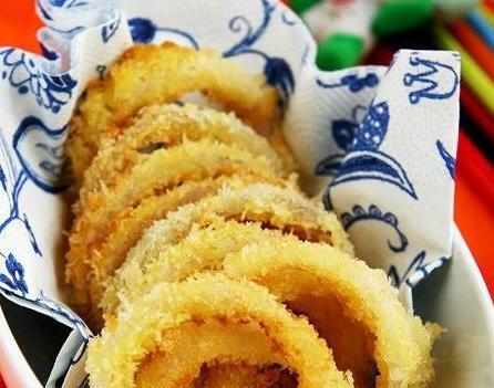 洋蔥最好吃的19種做法，簡單好做又便宜，一天一顆洋蔥一年不生病