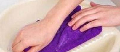 毛巾用久了又臭又滑，聰明人一招搞定，洗一遍跟新買的一模一樣！