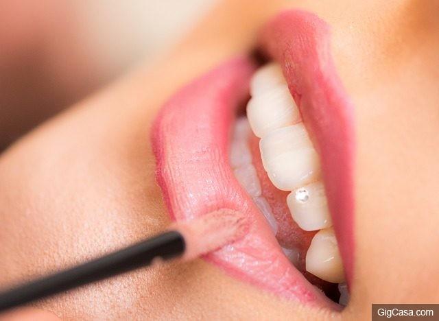 生物科學教授：千萬不要使用「化妝品店的試用品」，隨時「染上性病」甚至癱瘓！