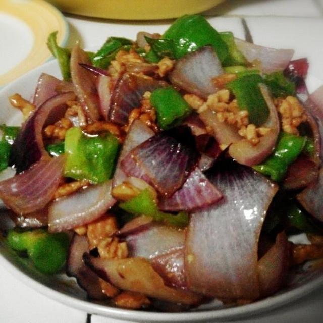 洋蔥最好吃的19種做法，簡單好做又便宜，一天一顆洋蔥一年不生病