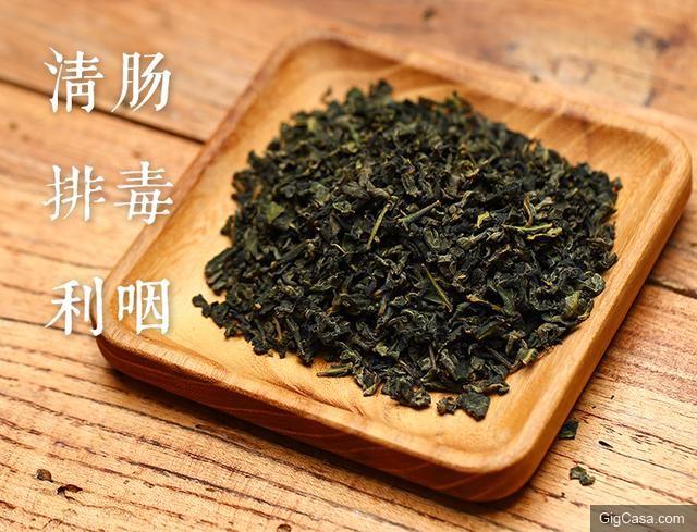 無花果葉,葉片寬大、表麵光滑,夏秋採收,鮮用或者曬乾。功能主治去濕熱、消腫止痛
