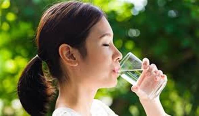 排毒關鍵在「喝溫水」！萬人見證「五大暖心法」，打造「祛寒無病」體質用喝的就行