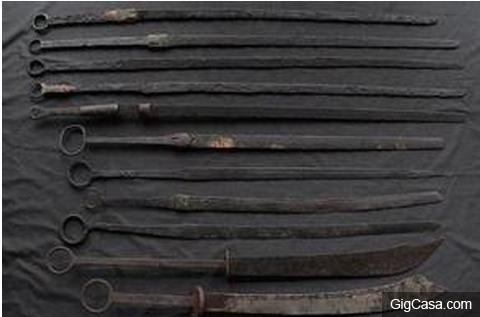 歷史上根本就沒有關公刀,74年出土的這把武器才是冷兵器之神