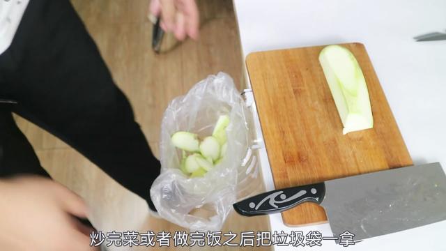 家裡空油桶可千萬別扔，簡單一改造，解決了千家萬戶廚房裡的難題