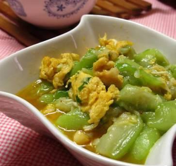 飯店大廚總結的絲瓜做法大全，簡單美味不重樣！