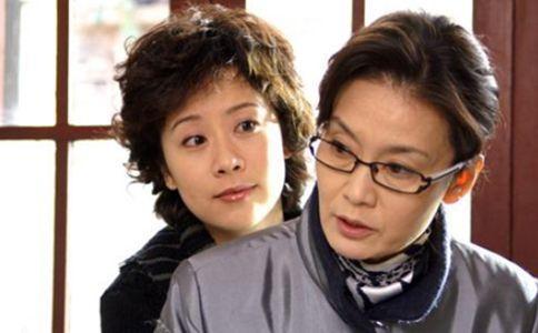 我從小沒有母親，婆婆也拒絕照顧月子，她說出理由，我無力反駁
