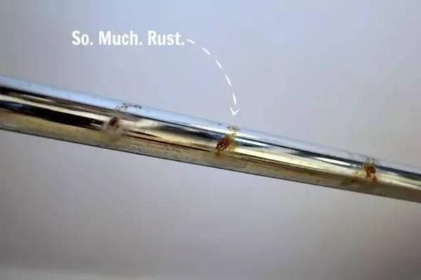 她把「可樂」倒進洗衣機裡，別人以為她瘋了，結果嚇一大跳！沒想到還有這樣的妙用！太實用了