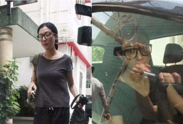 吳綺莉復出？卷發紅裙身材曼妙，這位單親媽媽終於願為自己而活了