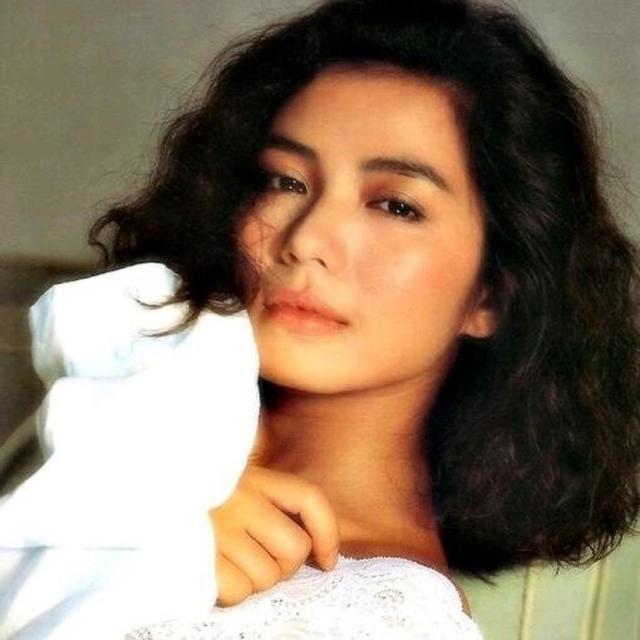 「我沒錢嗎？要我陪個老頭子！」鐘楚紅霸氣拒絕出價7位數的富商！