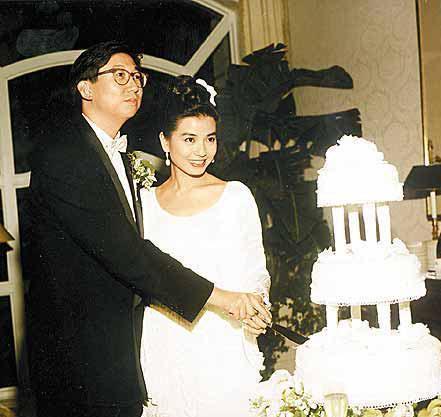 「我沒錢嗎？要我陪個老頭子！」鐘楚紅霸氣拒絕出價7位數的富商！