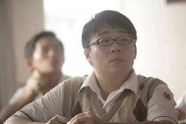 當年紅透半邊天的小童星，如今有的落魄到無人知，而他卻已經離世！