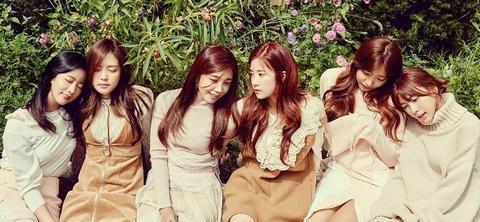 女團顏值擔當被質疑整容失敗,自稱戀愛經驗為零,網友:誰信