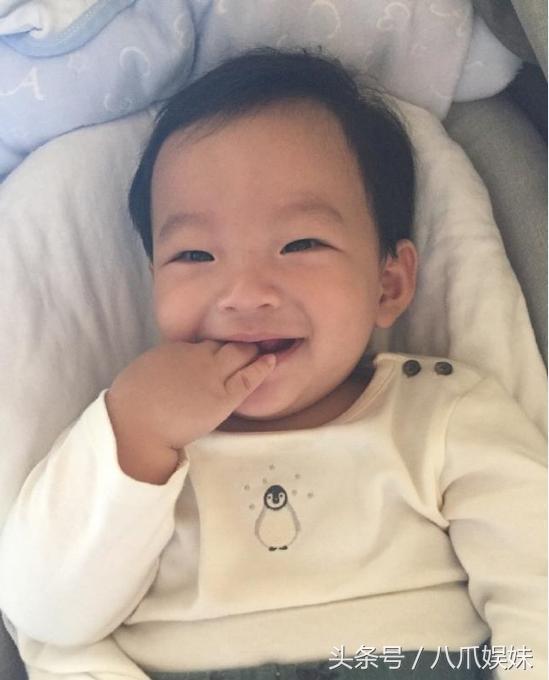 大S基因太強大，女兒是翻版小杉菜，兒子號稱嬰兒界的吳彥祖！