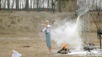 15453135721441.gif