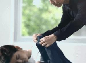 37歲的她瘦得只剩18公斤,連醫生都對她的病束手無措,沒想到丈夫竟然用「這種東西」來為她治療....如今的她已經....