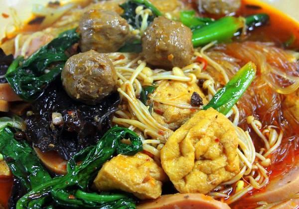 央視主持肖曉琳腸癌去世,如果你有這3種情況,趕緊去醫院檢查