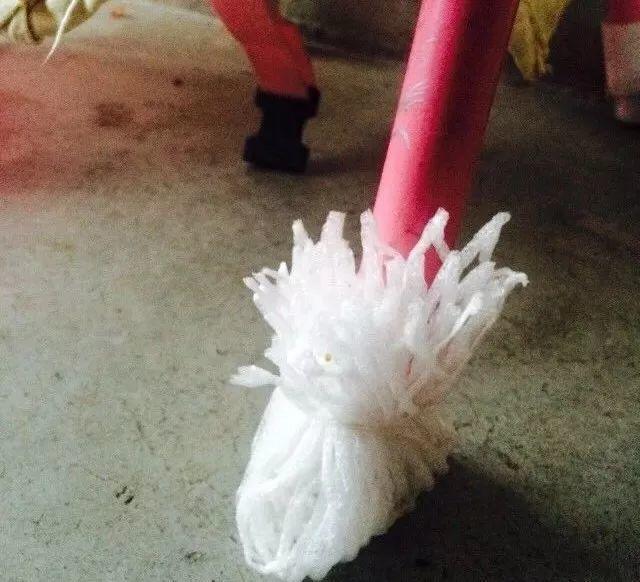 「水果」表麵這層皮，拿來養花真實用，以後別扔了！