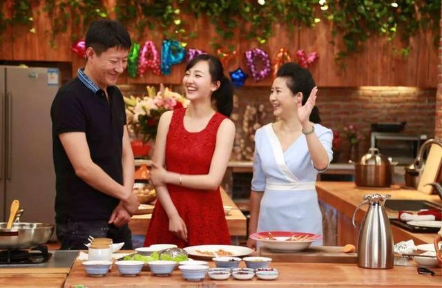夫妻相差13歲,如今妻子已成路人,丈夫卻成了神劇專業戶