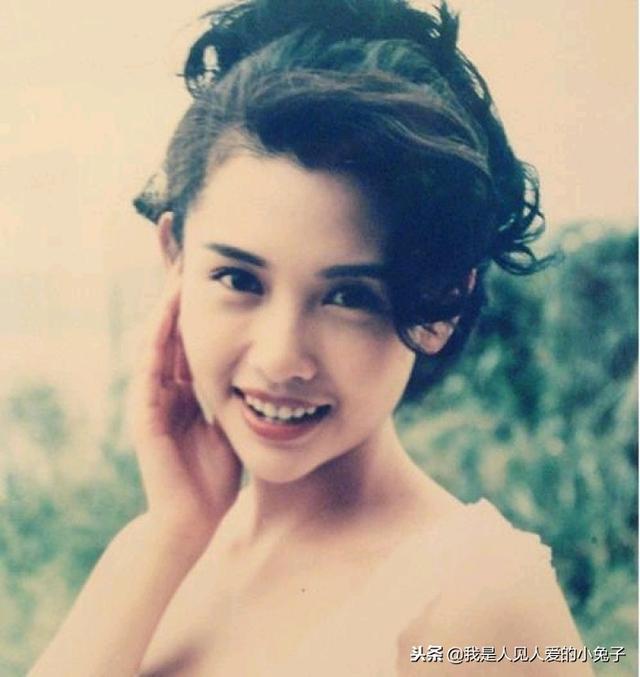 17歲女兒太漂亮,邱淑貞決定送她出國,絕不讓她進娛樂圈