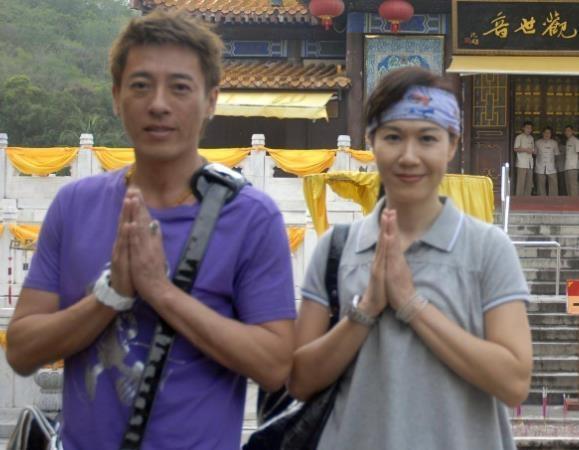 娛樂圈的丁克夫妻，素食24年拒絕吃肉，今年過半百，依舊美如少女