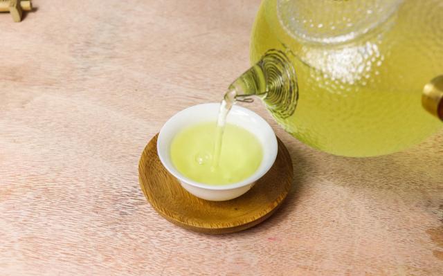 幽門螺桿菌纏上胃，身體會出現4個症狀，做3件事及時調理！